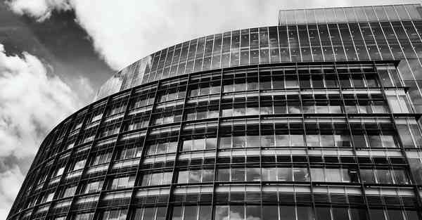 智能小宝机器人充电，智能小宝机器人充电怎么充