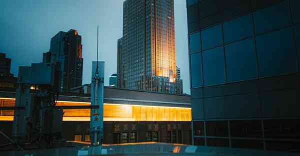 大数据包含设备数据的行业文章