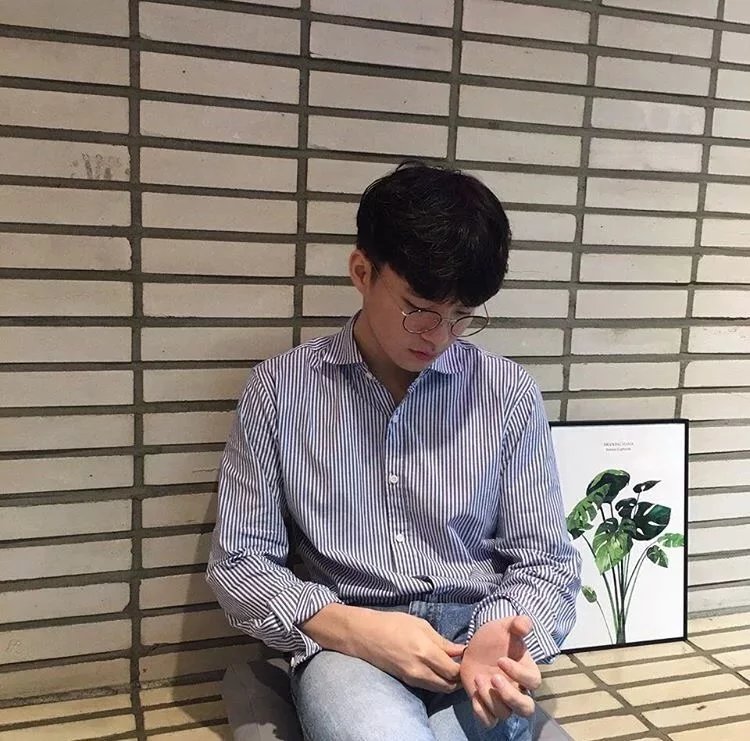 莘行坚妍