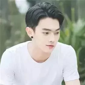 翟诚航菁