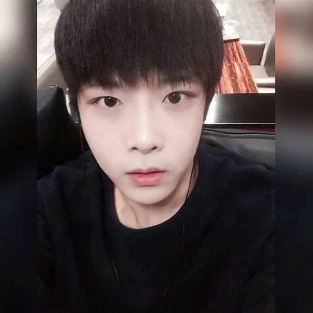 吉荣梁朋